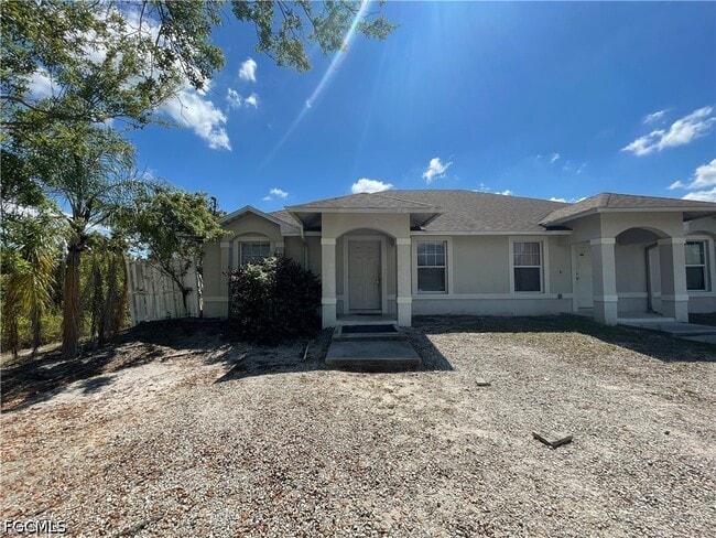 Building Photo - 1521 Hightower Ave S