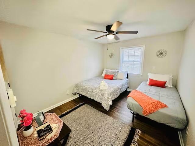 Photo - 135 E Walnut St