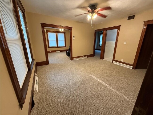 Photo - 1 Drolet Ave