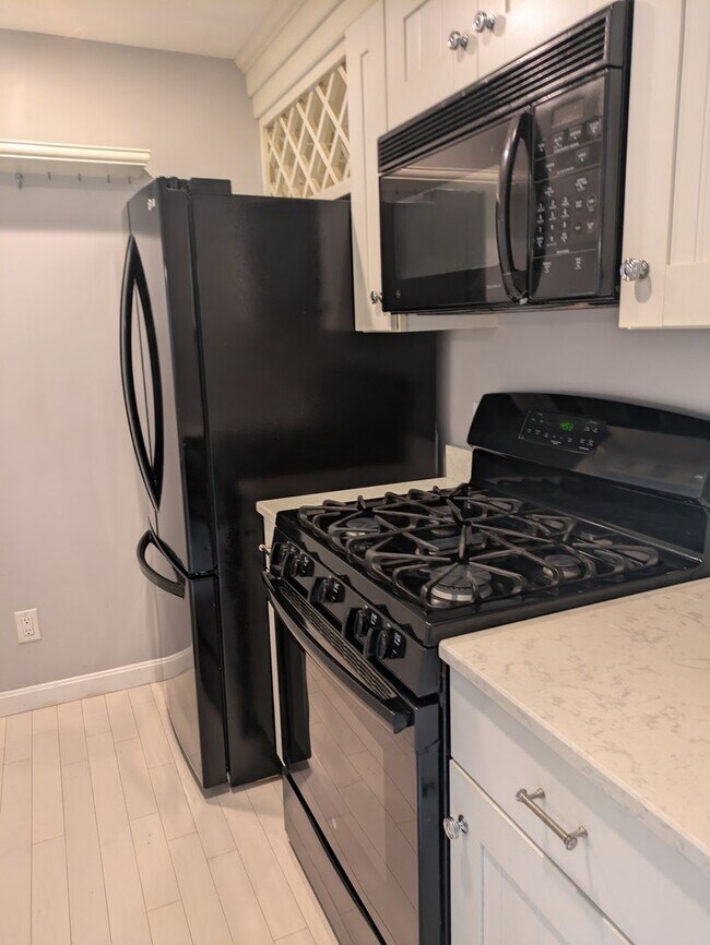 Photo - 56 Glengarry Dr