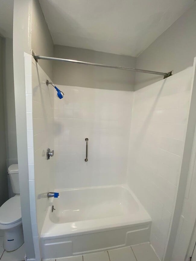 Photo - 77 Bailey St Unit Apt 3