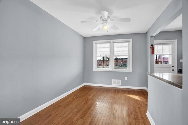 Photo - 3446 Dunran Rd