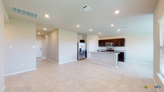 Building Photo - 1504 Thunder Creek Dr Rental