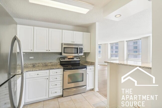 Photo - 750 N Rush St Unit 1805