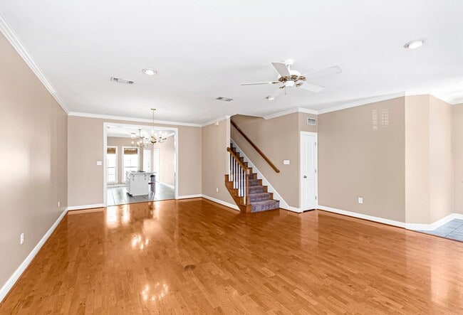 Photo - 3 Bedroom Townhome | Gated Community| Community Pool