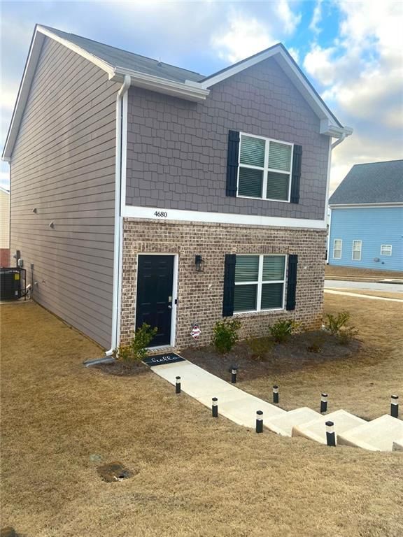 Building Photo - 4680 Parkway Cir