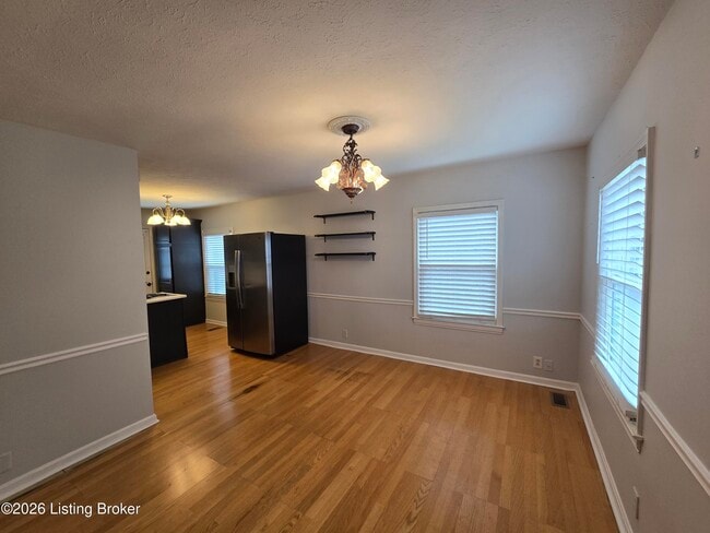 Photo - 2405 Blankenbaker Rd