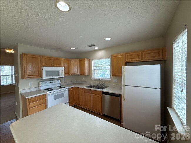 Photo - 15318 Brynfield Dr