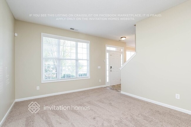 Photo - 117 Omega Ct