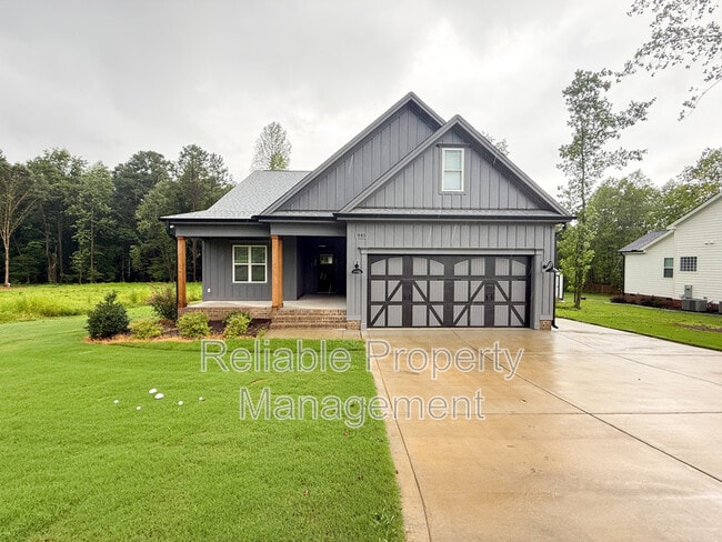 Building Photo - 945 Lynch Rd Rental