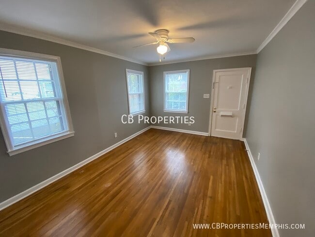 Photo - 3158 Hoskins Rd