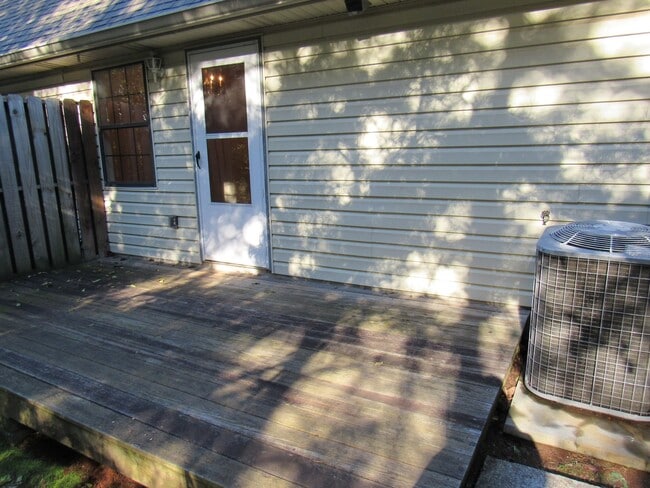 Photo - 2 Bedroom 2 Bath condo Powell available for immediate move in!