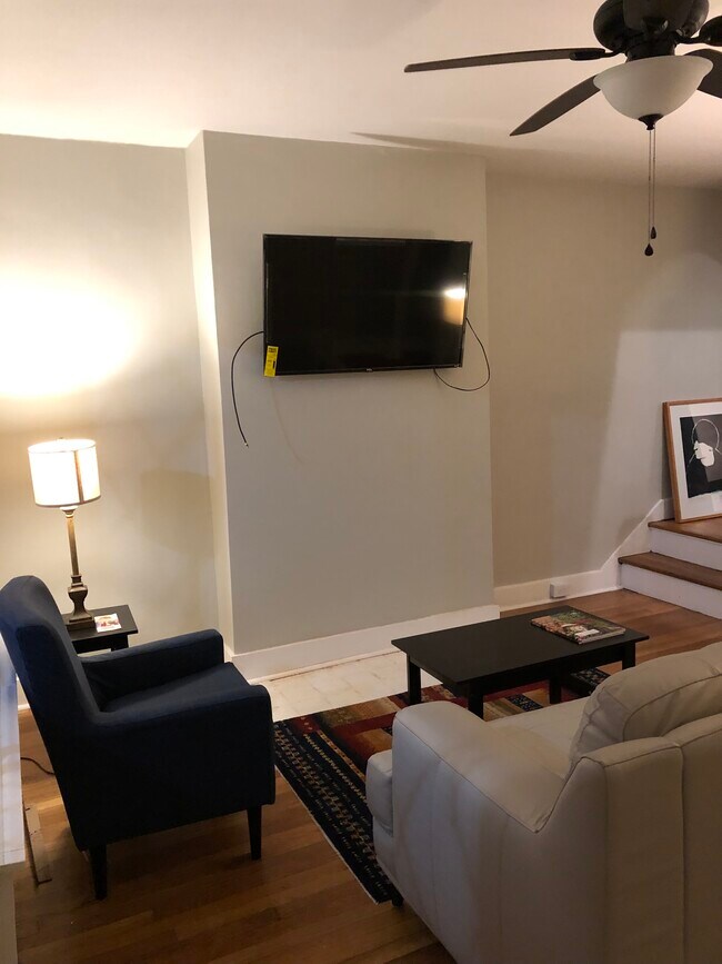 Photo - 1324 Wightman St