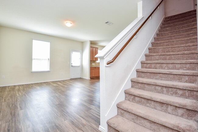 Photo - 4407 Champions Landing Dr