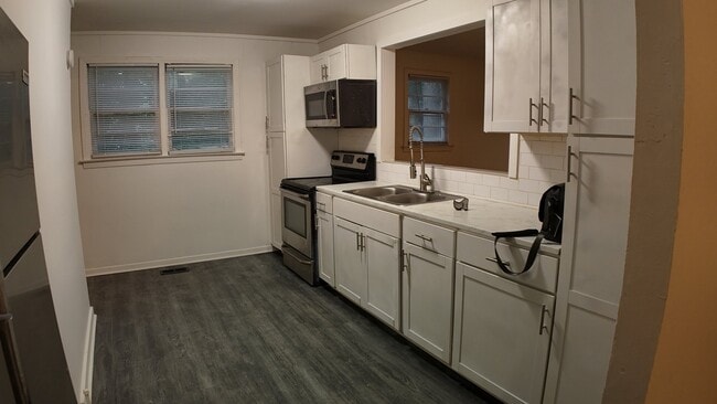 Photo - 108 Harold St