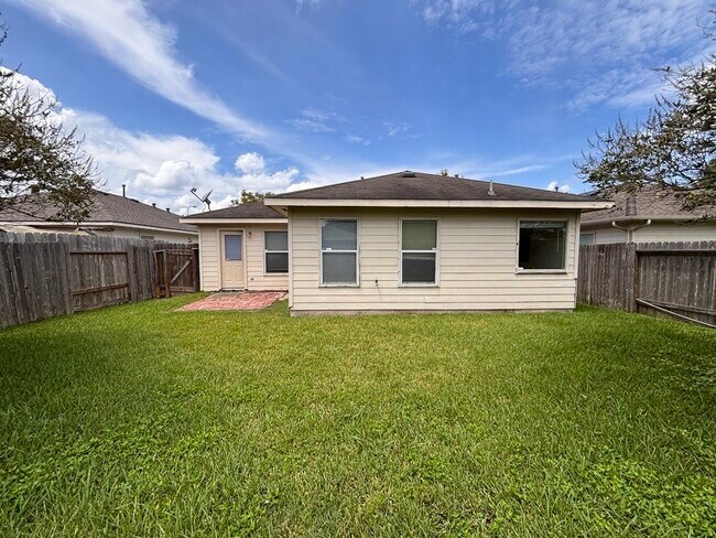 Photo - 18207 Hanover Glen Ln