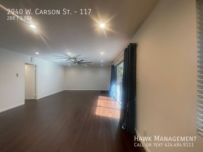 Photo - 2940 W Carson St