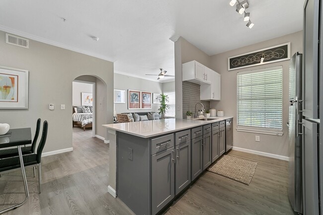 Photo - Chimney Hill