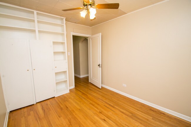 Photo - 2121 S Josephine St