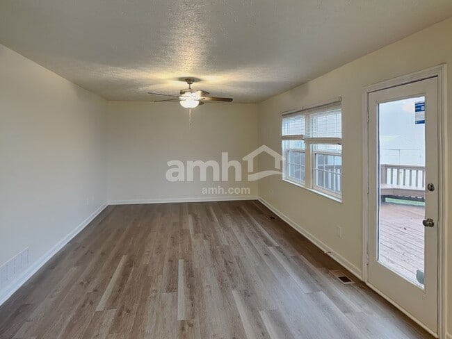 Photo - 8331 Priestley Dr