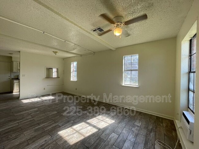 Photo - 750 Hospital Rd Unit Q-4