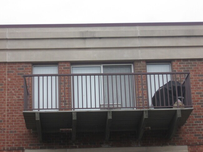 Photo - 412 Kelburn Rd Unit 316