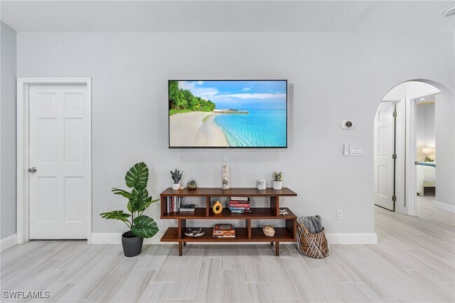 Photo - 794 95th Ave N