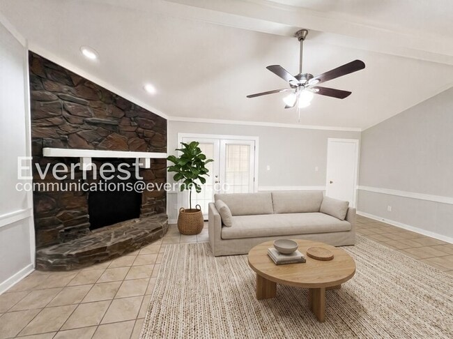 Photo - 7275 Cedardale Rd