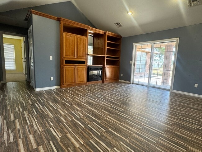 Photo - 169 Northwest Copperfield Drive