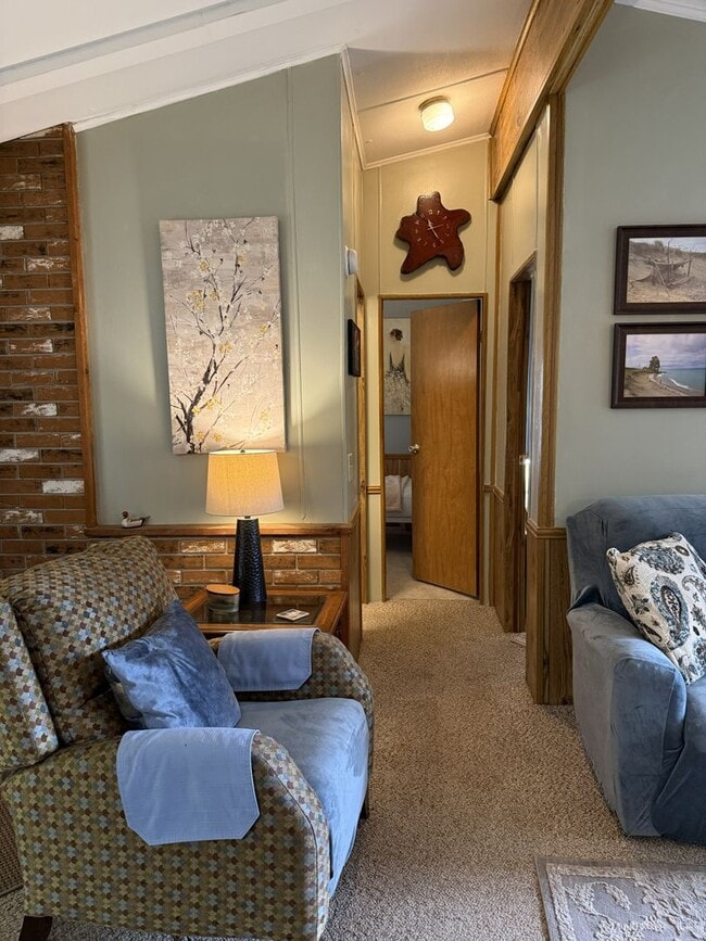 Photo - Rare Seasonal Frankfort Find-Fully Furnished!