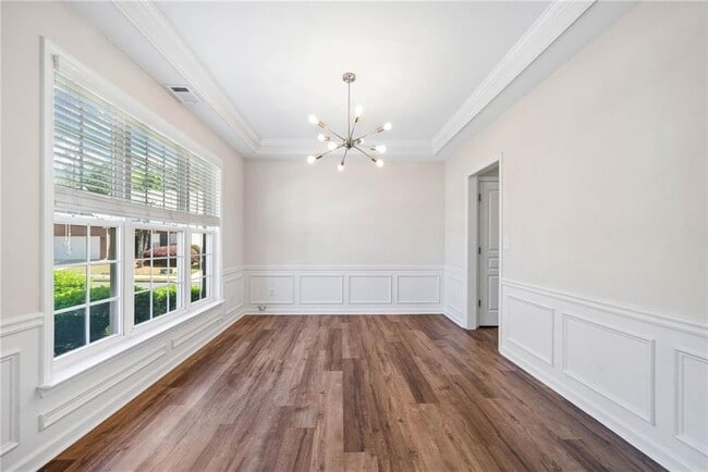 Photo - 4285 Prince Charles Dr