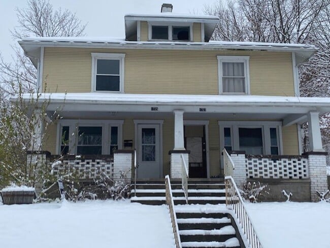 Building Photo - 1725/1727 W High St. Unit 1725