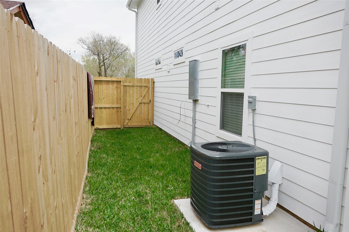 Photo - 5036 Van Fleet St