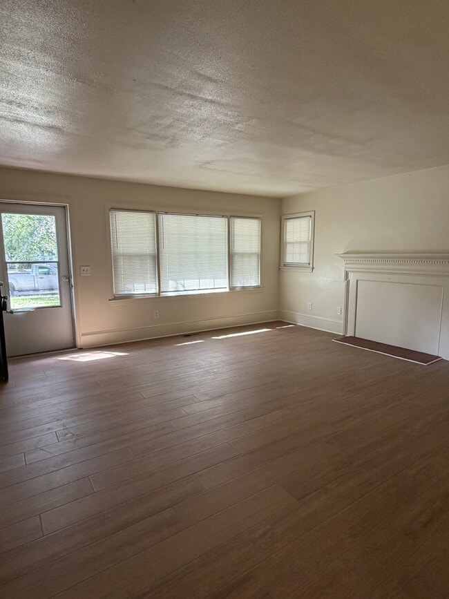 1221 Taney Ave