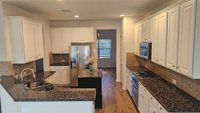 Photo - 9407 Herons Grove Ln