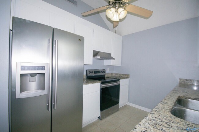 Photo - 215 Cypress Creek Dr