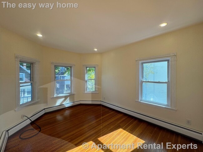 Photo - 54 Madison Ave Unit #2