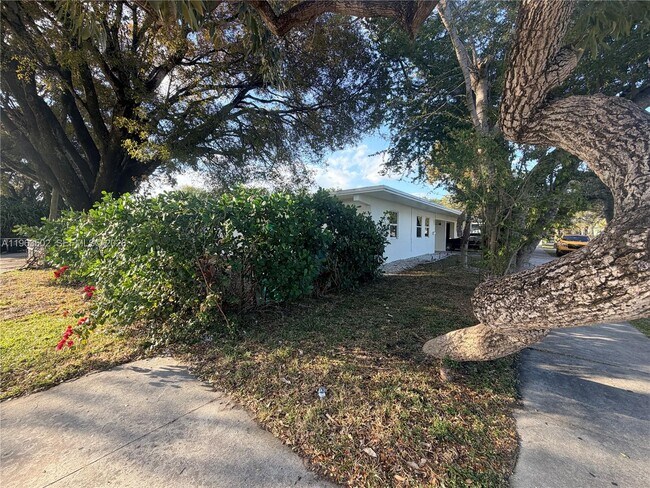 Photo - 301 NW 12th Ave Unidad 301