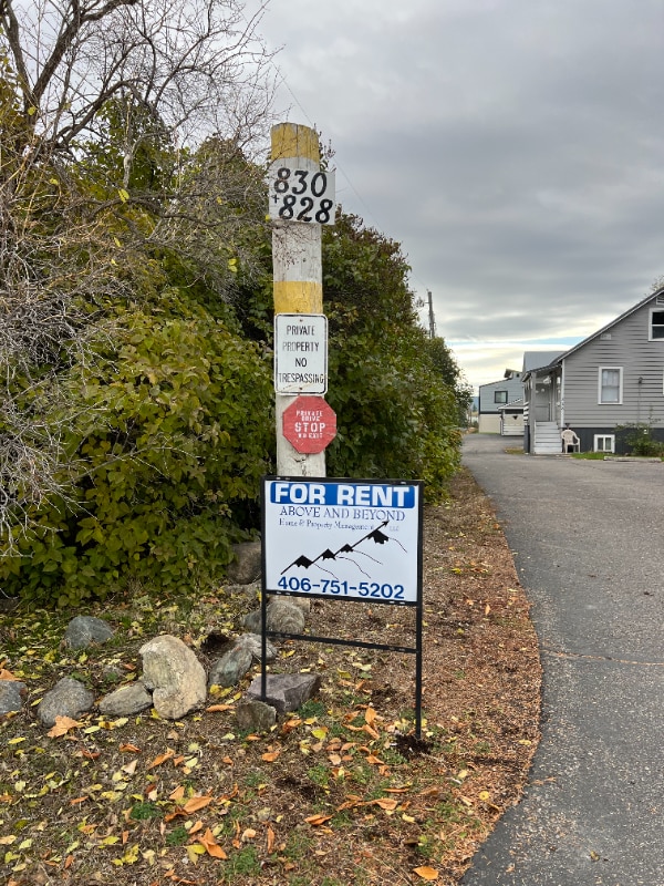 Photo - 830 8th St W