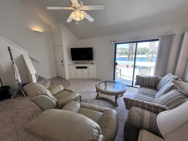 Photo - 441 Moser Ave