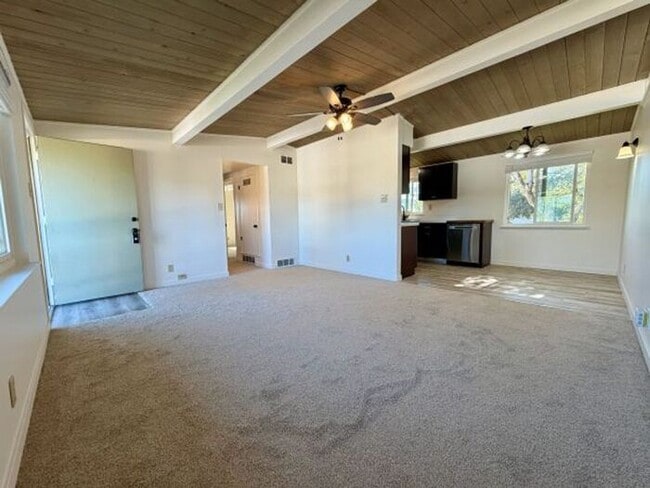 Photo - Updated Two Bedroom Duplex in PG!