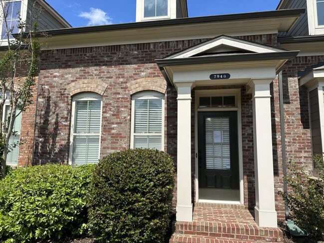 Photo - 7940 Pierpoint Ln Townhome