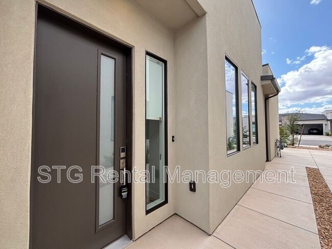 Photo - 2963 E Snowberry Dr