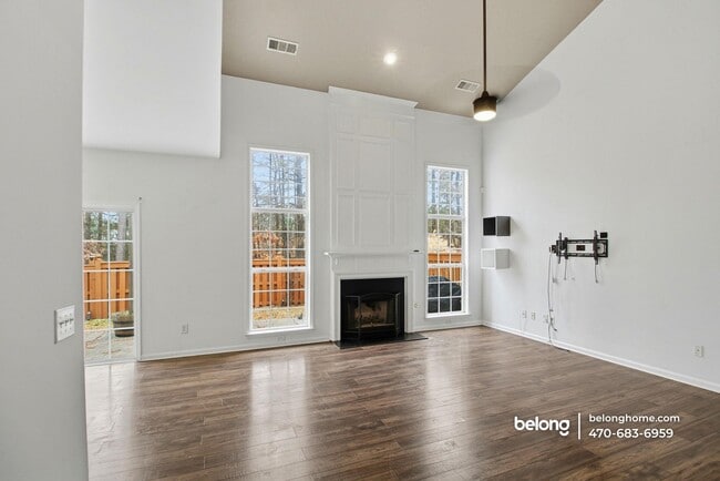 Photo - 726 Wamock Dr