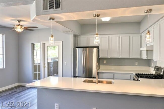 Photo - 9901 Trailwood Dr Unidad 1104