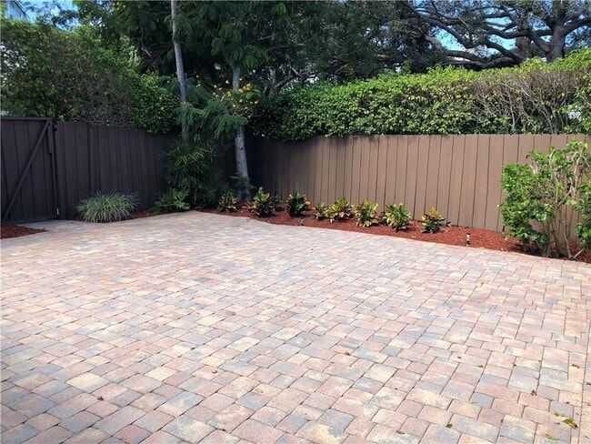 Photo - 2532 NE 27th Ave