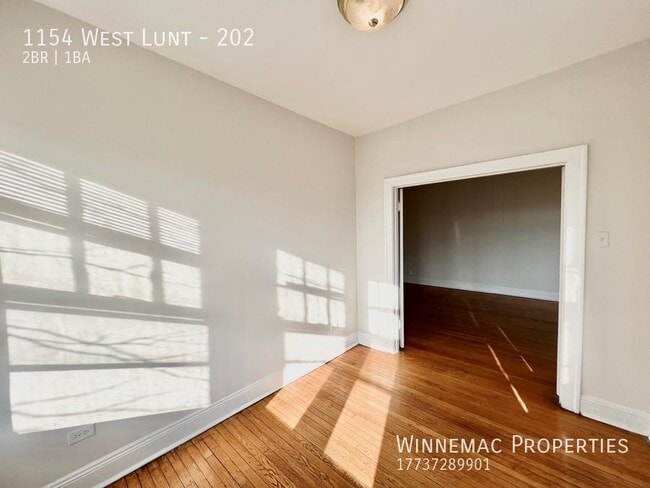 Photo - 1154 West Lunt-202 Unidad 202