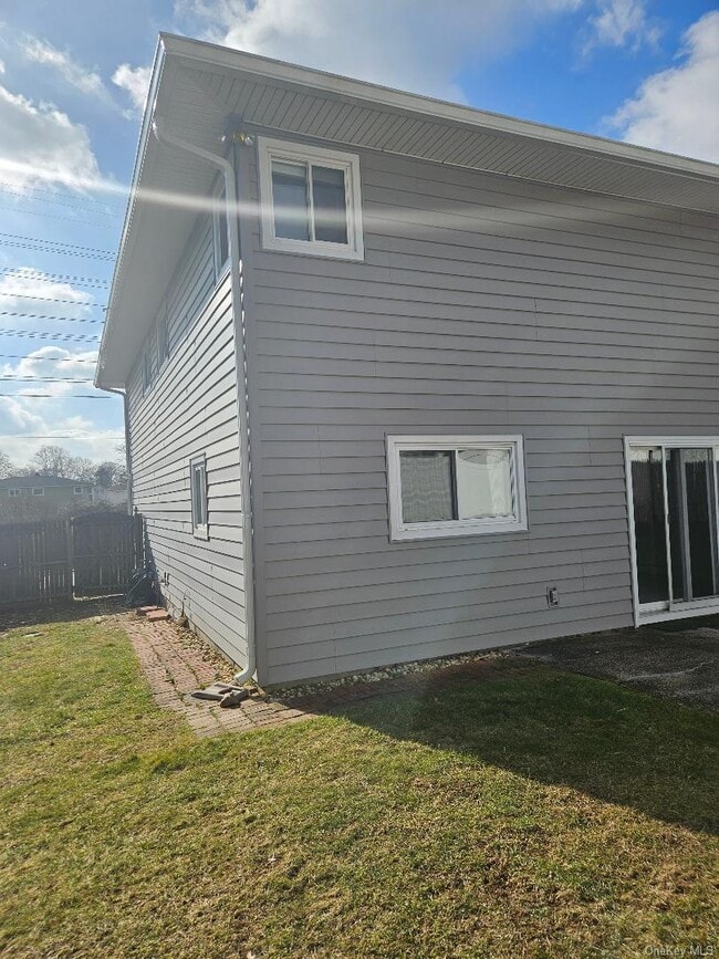 Photo - 149 Truxton Rd