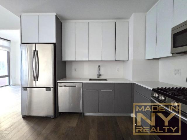 3 bedroom in LONG ISLAND CITY NY 11101 - 3 bedroom in LONG ISLAND CITY NY 11101 Condo Unit 10F