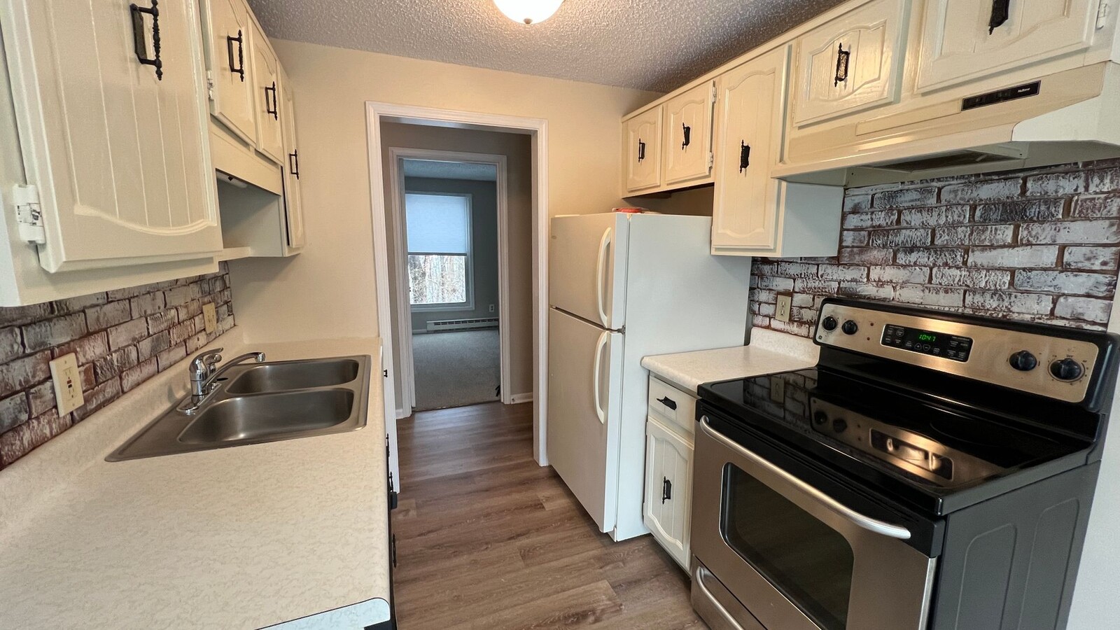 Photo - 15 Back River Rd